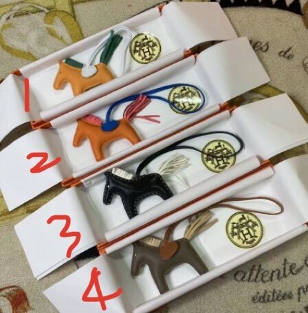 Hermes Horse H4569 Tl2477TL77