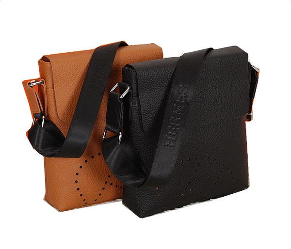 Replica Hermes Original Grainy Calf Leather Messenger Bag H95275 Tl1632YP94