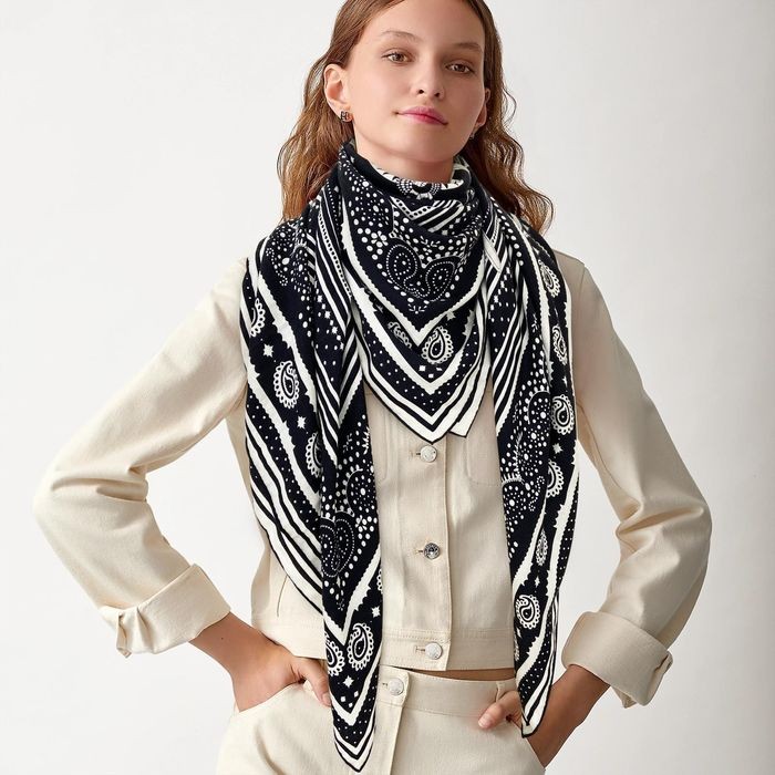 AAA Replica Hermes Scarf HEC00401 Tl4108VB75