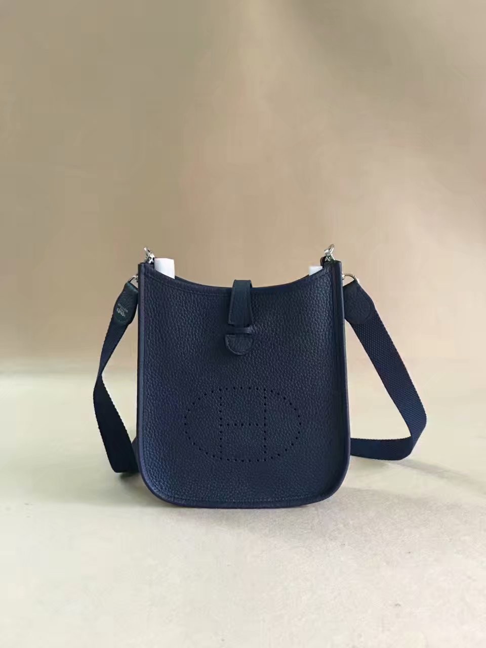 Hermes Evelyne original togo leather mini Shoulder Bag H15698 dark blue Tl448Ty85